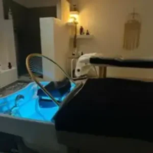 Head Spa & Feet Massage