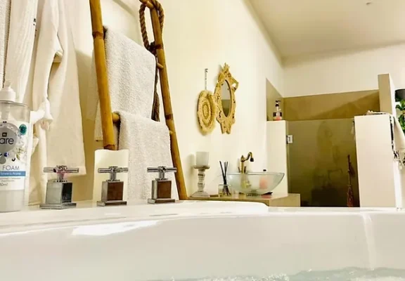 couplse spa image
